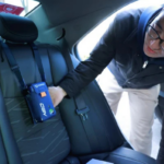 Personalinis nešiojamas AID ViVest PowerBeat P3+eSIM masinoje