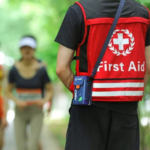 Personalinis nešiojamas AID ViVest PowerBeat P3+eSIM visuomeneje